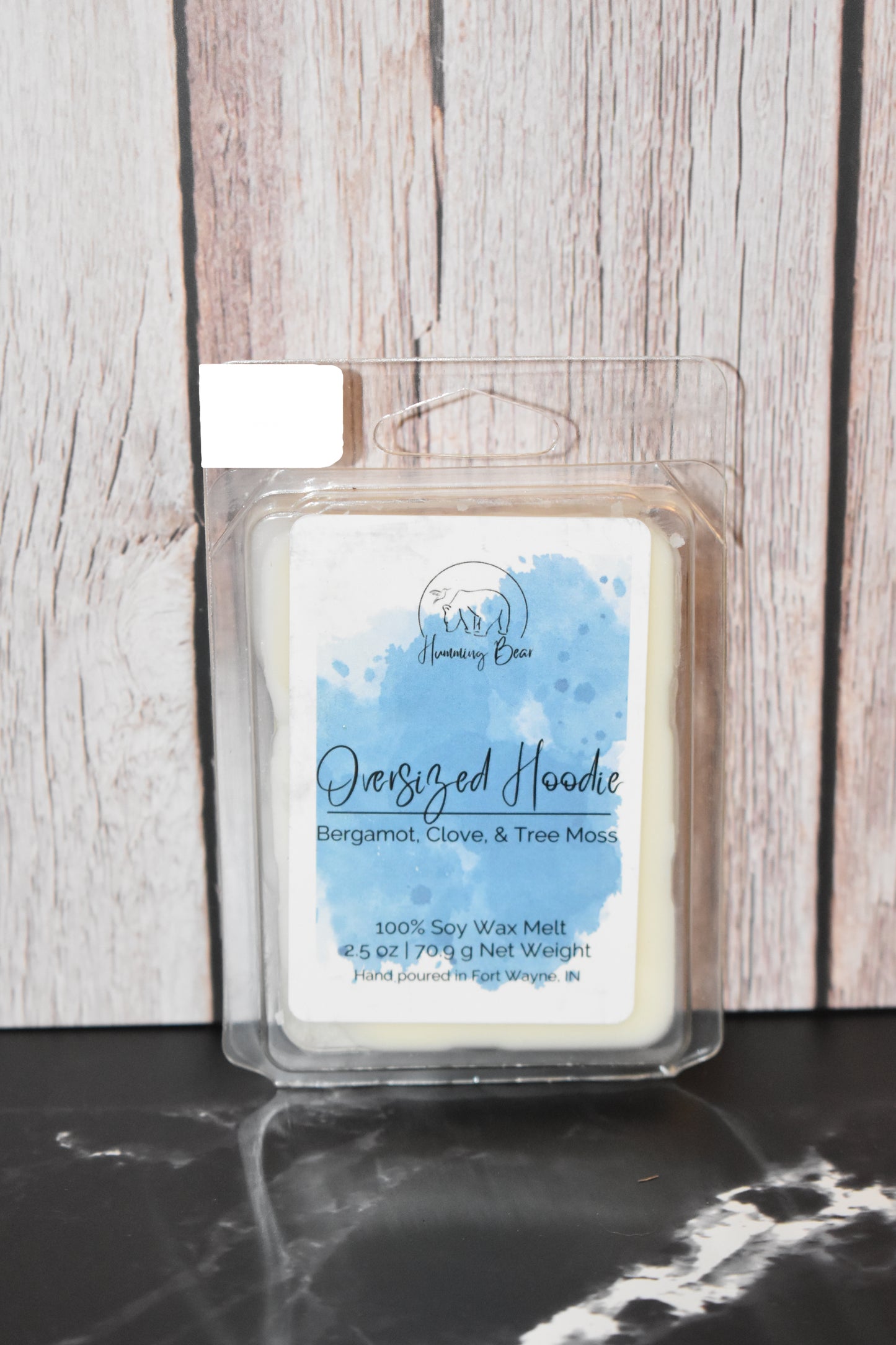 Oversized Hoodie Wax Melt | Bergamot, Clove, & Tree Moss